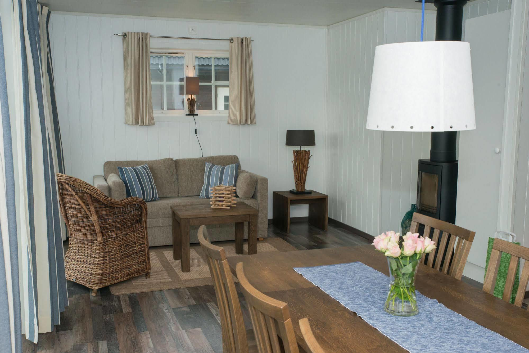 Leksand Strand Camping Och Resort Esterno foto